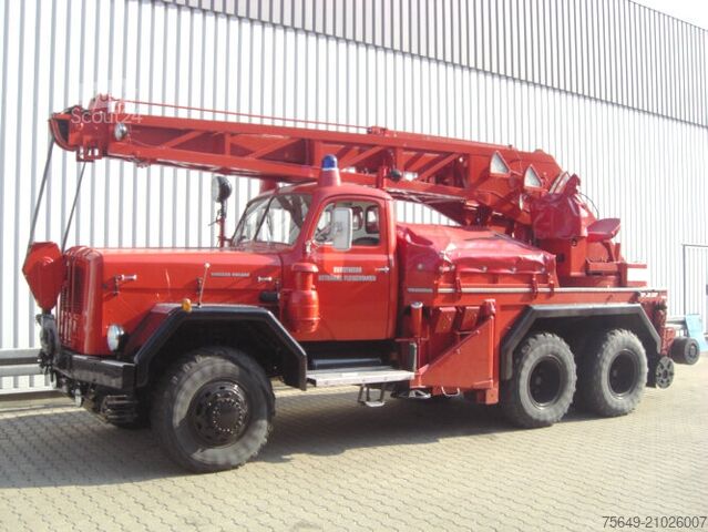 Feuerwehrfahrzeug Magirus MAGIRUS URANUS 250D22 KW 16 MAGIRUS URANUS 250D22 KW 16 Feuerwehr Kranwagen