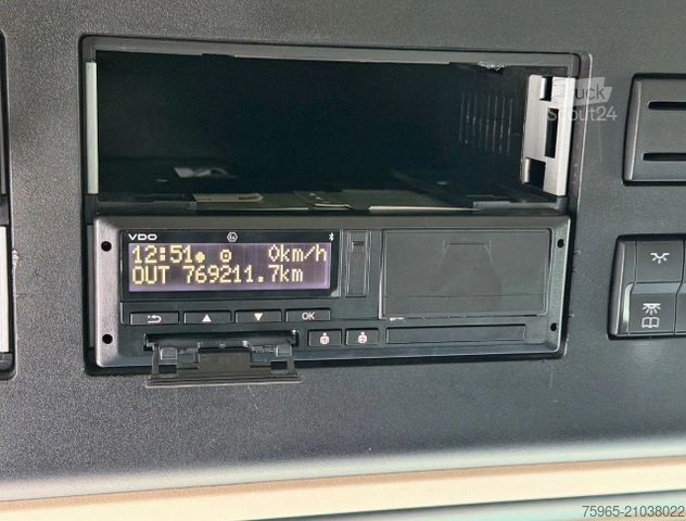 Tracteur routier standard MERCEDES-BENZ Actros 2645 GIGA SPACE 6X2 769.500 KM SUPER COND