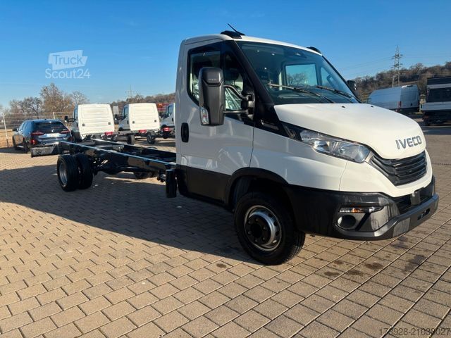 Шасі фургона IVECO 72C18