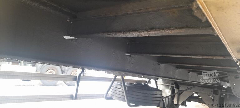 ημιρυμουλκούμενο κουτί Weka 