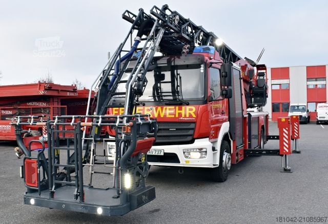 Spezial-LKW Rosenbauer L 32 A XS Drehleiter (DLK 23-12)