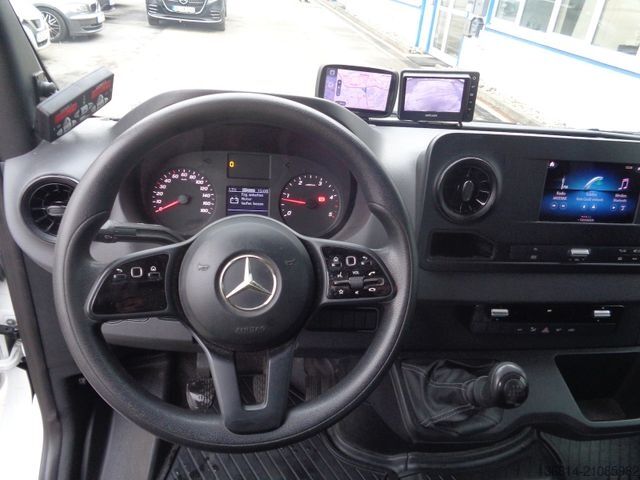 Refrigerator body van MERCEDES-BENZ Sprinter 316 CDI 2 Zonen Kühler Carrier