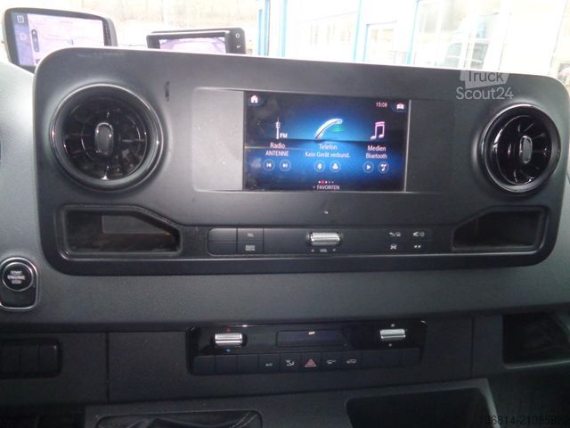 Refrigerator body van MERCEDES-BENZ Sprinter 316 CDI 2 Zonen Kühler Carrier