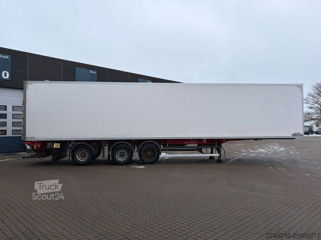 Kylsläpvagn KEL-BERG Lamberet City/drejebar