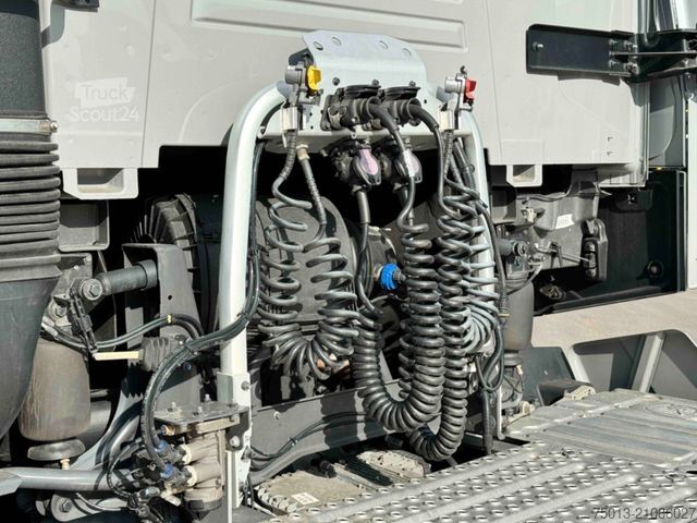 Standard tractor unit RENAULT T480 Evolution, LIVING- Paket, Kipphydr.,MIETEN?