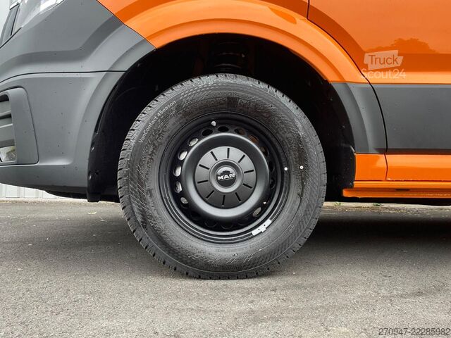 Magas tetős furgon MAN TGE 3.180 L4H3 Kasten 4x4 STANDHZ ACC LENKRADHZ