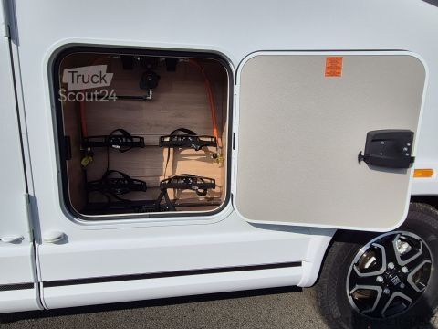 Ημιενσωματωμένο αυτοκινούμενο τροχόσπιτο Knaus L!VE TI 700 MEG Platinum Selection *2025*4.000kg*DuoControl*