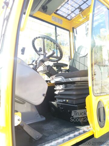 Empilhadeira lateral Baumann GX 60L/14/57 TR