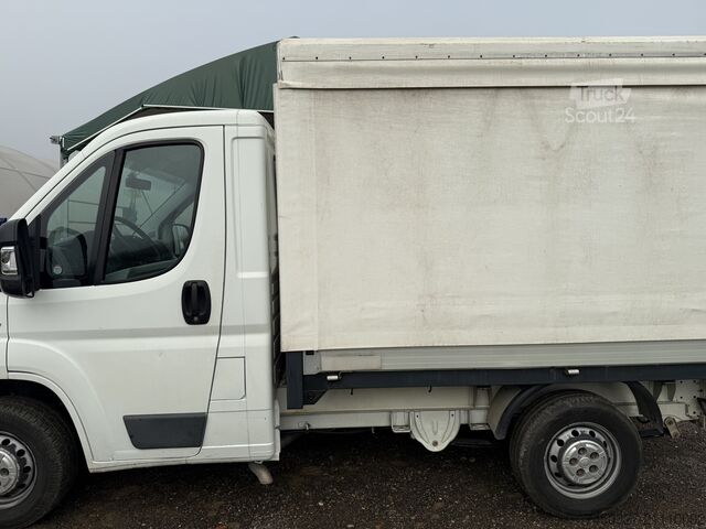 Furgão de painéis FIAT Ducato L