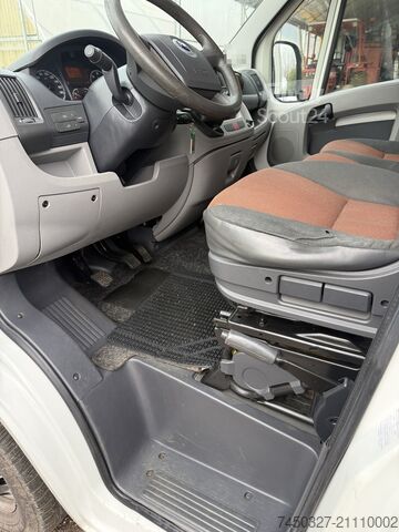 Furgão de painéis FIAT Ducato L