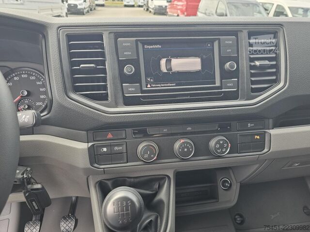 Furgon blaszak VW Crafter 35 Kasten MR Holzladeboden TEMPOMAT PDC