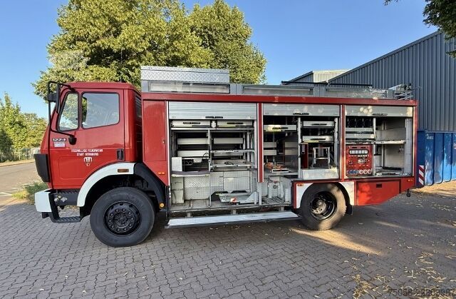 Spezial-LKW Mercedes-Benz 1124 AF - Feuerwehr Rüstwagen - 26 TKm