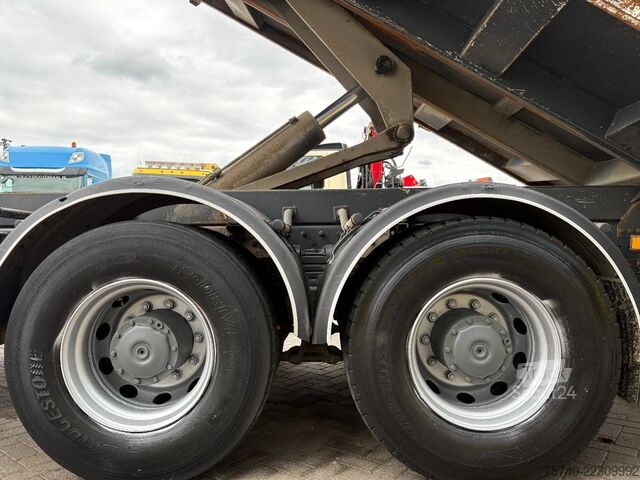 Kranwagen Mercedes-Benz Axor 2633 + HIAB 122 B-2 + 6X4 + REMOTE + MANUAL