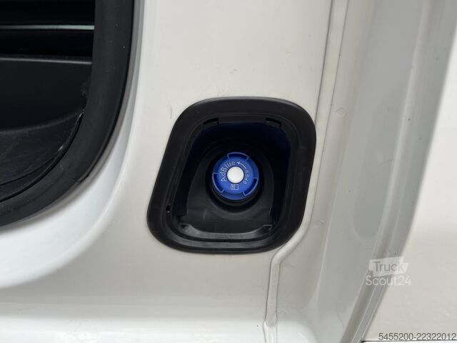 Personenbus Peugeot Traveller 2.0 BlueHDi 12999 netto export Airco ...