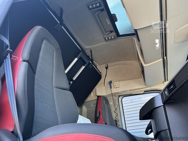 Стандарт-СЗМ Volvo FH 460 Globetrotter / 534 dkm / Tacho V2 / Nigh...