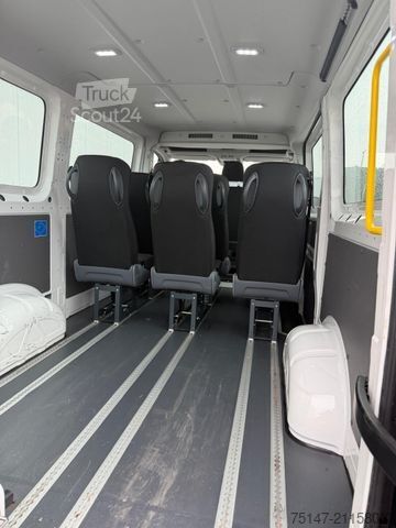 Microbuz MAN TGE 3.140 4x2 9-Sitzer Bus Klima Standheizung