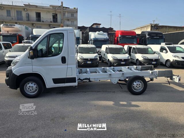 шаси на ван FIAT FIAT DUCATO 2.3MJT 130CV 2019