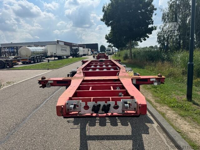 Transport de conteneurs Schmitz Cargobull SCF24 20 FT Chassis / Tank / ADR / BPW Axles / ...