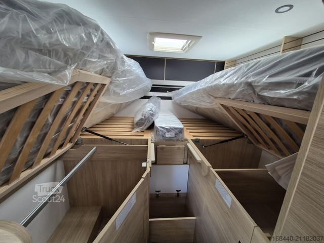 Polointegrovaný obytný vůz CHAUSSON Teilintegriert S Sport Line S697 AHK/Arctic/uvm.