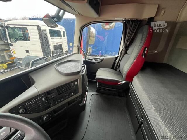 Cap tractor standard Volvo FH 500