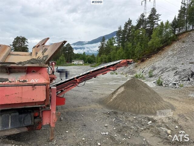  Terex 883 screening plant