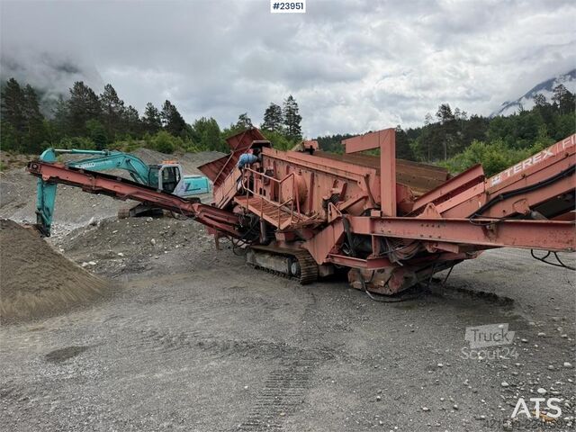  Terex 883 screening plant