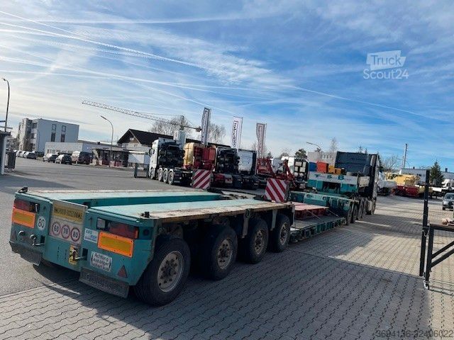 Tieflader-Sattelauflieger GOLDHOFER STHP-XLE 2+4 Pendelachsen Flachbett Trennstelle