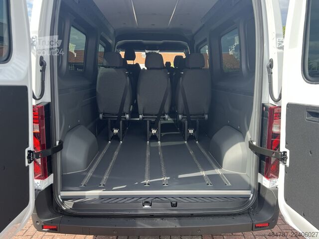 Minibús RENAULT Master XDD 170PS Kombi 9 Sitze