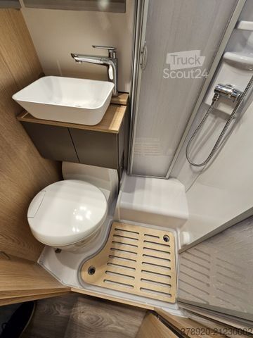 Camper semintegrato LMC Tourer Lift H 664 G Sondernachlass EUR 21.185,00