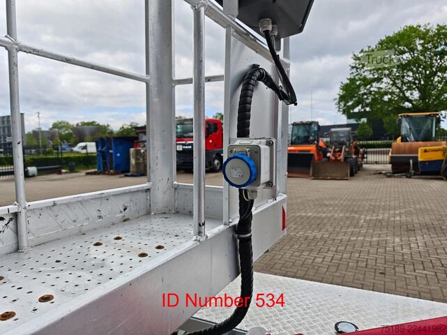 Подъемная платформа Mercedes-Benz Sprinter 314 CDI Multitel MT 162