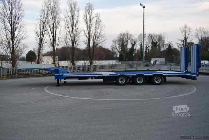 Diepladeroplegger voor het vervoer van bouwmachines Bertoja SR 36 RSA