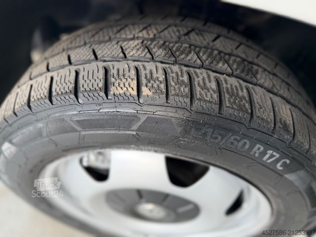 Panel van VOLKSWAGEN T6 Transporter lang*150KW*2XS.TÜR*AHK*KLIMA*LED