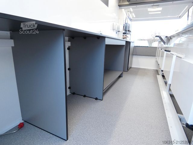 Árusító utánfutó HOFMANN HBA27452