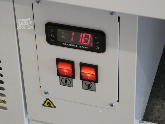 Árusító utánfutó HOFMANN HBA27452