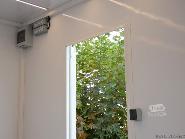 Árusító utánfutó HOFMANN VHSP 400 Messe Nühne Info Event