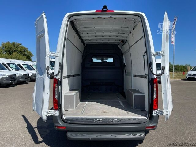Furgone a tetto alto MERCEDES-BENZ Sprinter 317 CDI KA/L2H2/3665/MBUX/AUTOMATIK/KAM