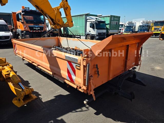 Drugo MERCEDES-BENZ Actros 2036 / 4x4 Allrad / kommunal Winterdienst