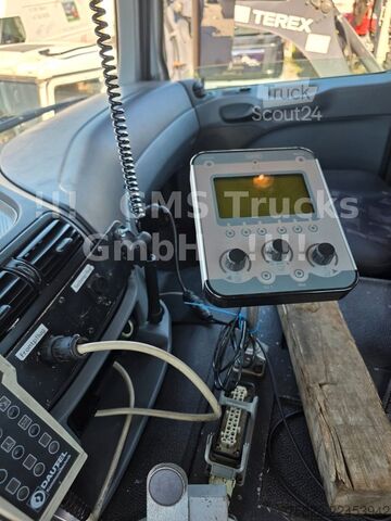 Drugo MERCEDES-BENZ Actros 2036 / 4x4 Allrad / kommunal Winterdienst