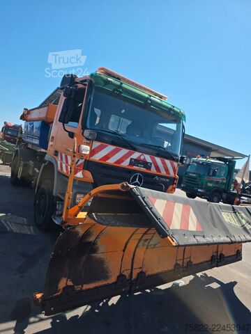 Drugo MERCEDES-BENZ Actros 2036 / 4x4 Allrad / kommunal Winterdienst