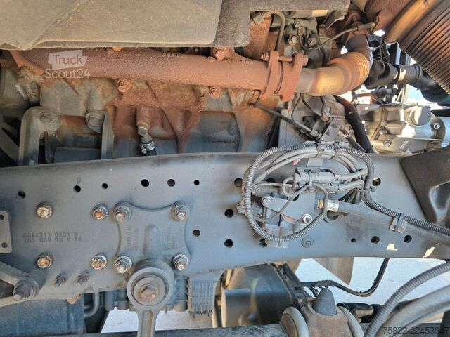 Drugo MERCEDES-BENZ Actros 2036 / 4x4 Allrad / kommunal Winterdienst