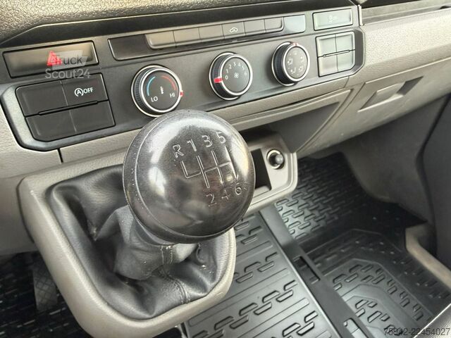 Pick-up kombi VW Crafter Pritsche 35 DOKA mittellang RWD AHK