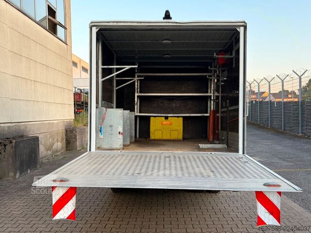 Furgons ar kasti MERCEDES-BENZ Vario PR /616 D*L2/H3*KOFFER*LADEBOARDWAND*TÜV