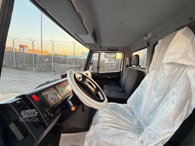 Furgons ar kasti MERCEDES-BENZ Vario PR /616 D*L2/H3*KOFFER*LADEBOARDWAND*TÜV