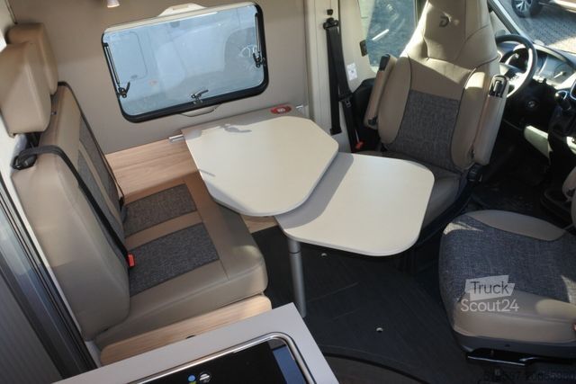 Kastenwagen Wohnmobil / Campervan DETHLEFFS Globetrail 640 HR Fiat Herbst-Aktion