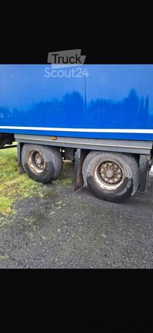 Kylsläpvagn SCHMITZ CARGOBULL SCB  S2  THERMOKING  SLX 100