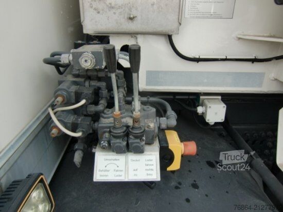 Tovorno vozilo za posebne namene VOLVO FH 500 8X4*4 EURO 6, RETARDER, TIERKöRPERTRANSPORT VOLL LUFT