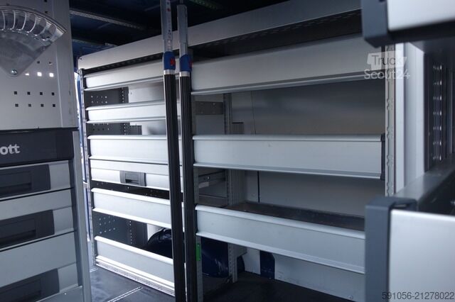 Furgoneta Volkswagen Crafter 35 Kasten 4Mot L2H1 LED/BOTT-REGAL/KAM