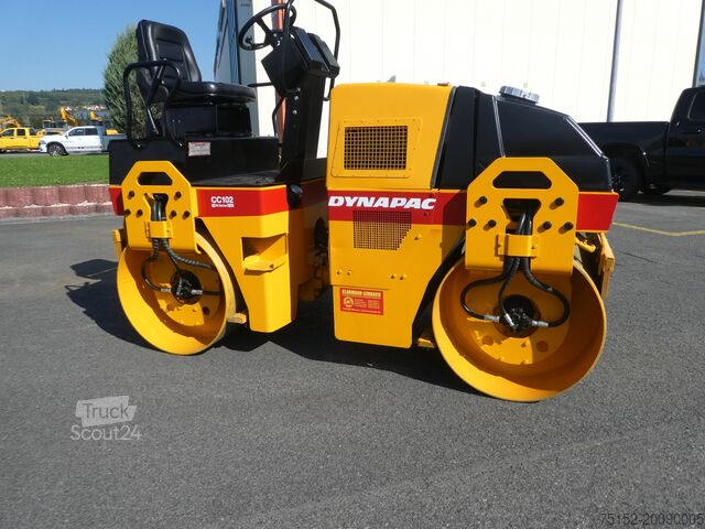 Rouleau tandem, 2 cylindres Deutz FL 1011 Dynapac CC122