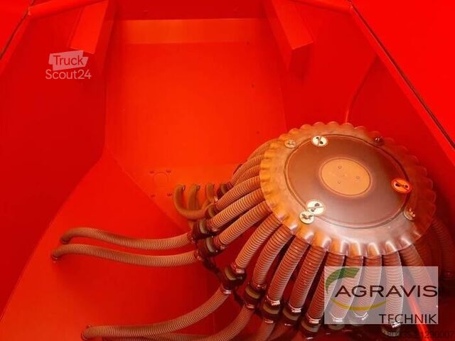 Semănătoare Väderstad RAPID A 400 S