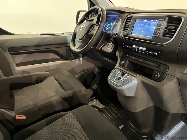 Slēgtais furgons Toyota PROACE Electric Worker Professional L2 Extra Ra...